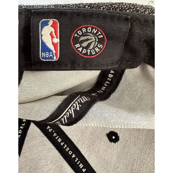 Toronto Raptors Nostalgia Co Mitchell & Ness Basketball SnapBack Cap Hat - Picture 7 of 10